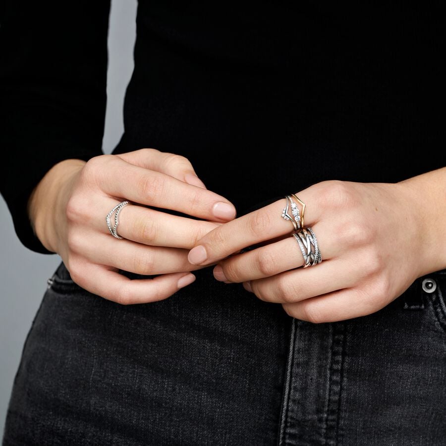 Sparkling Chevron Ring